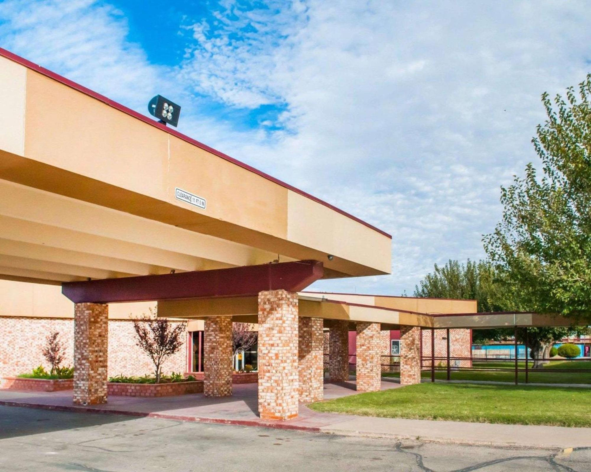 Econo Lodge Carlsbad Caverns Area Exteriér fotografie