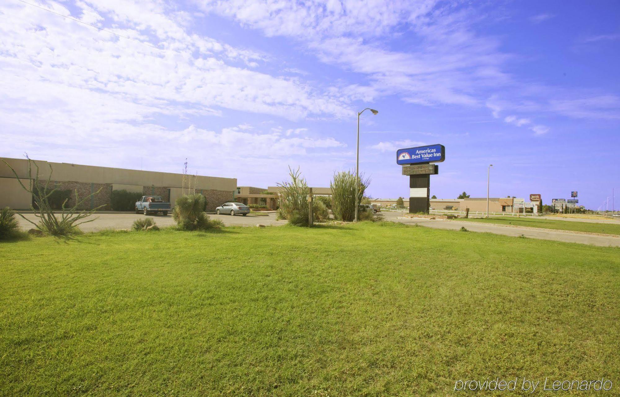Econo Lodge Carlsbad Caverns Area Exteriér fotografie
